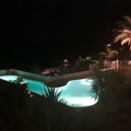 B&B Finca La Luna Azul Coín